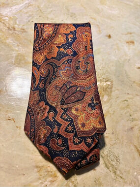 Dion Paisley Silk Tie in Orange & Blue Like New